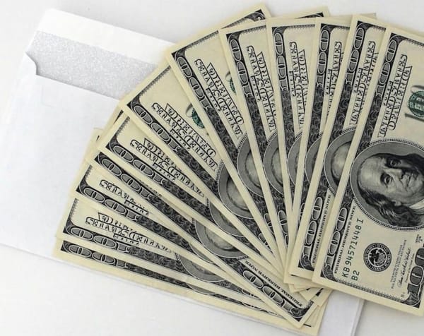 美国对外汇款征收1%汇款税